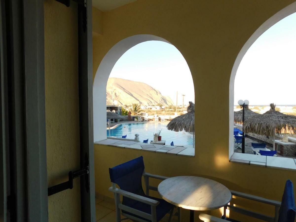 Sea Side Perivolos Ξενοδοχείο Εξωτερικό φωτογραφία